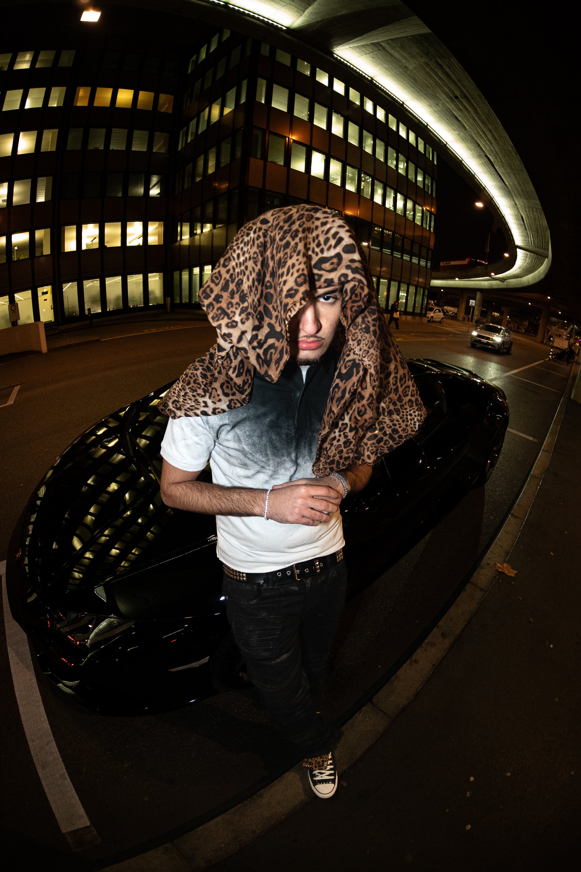LEO SCARF